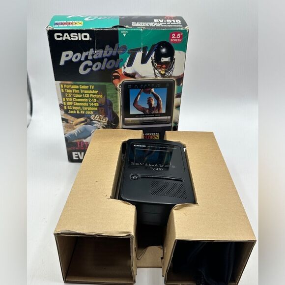 VTG Casio Super Crystal Vision 2.5" Portable Color TV EV-510 in box antenna - Picture 4 of 10